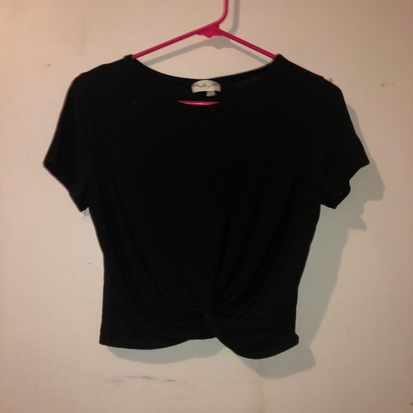 Crop tops - Picture 2 of 3